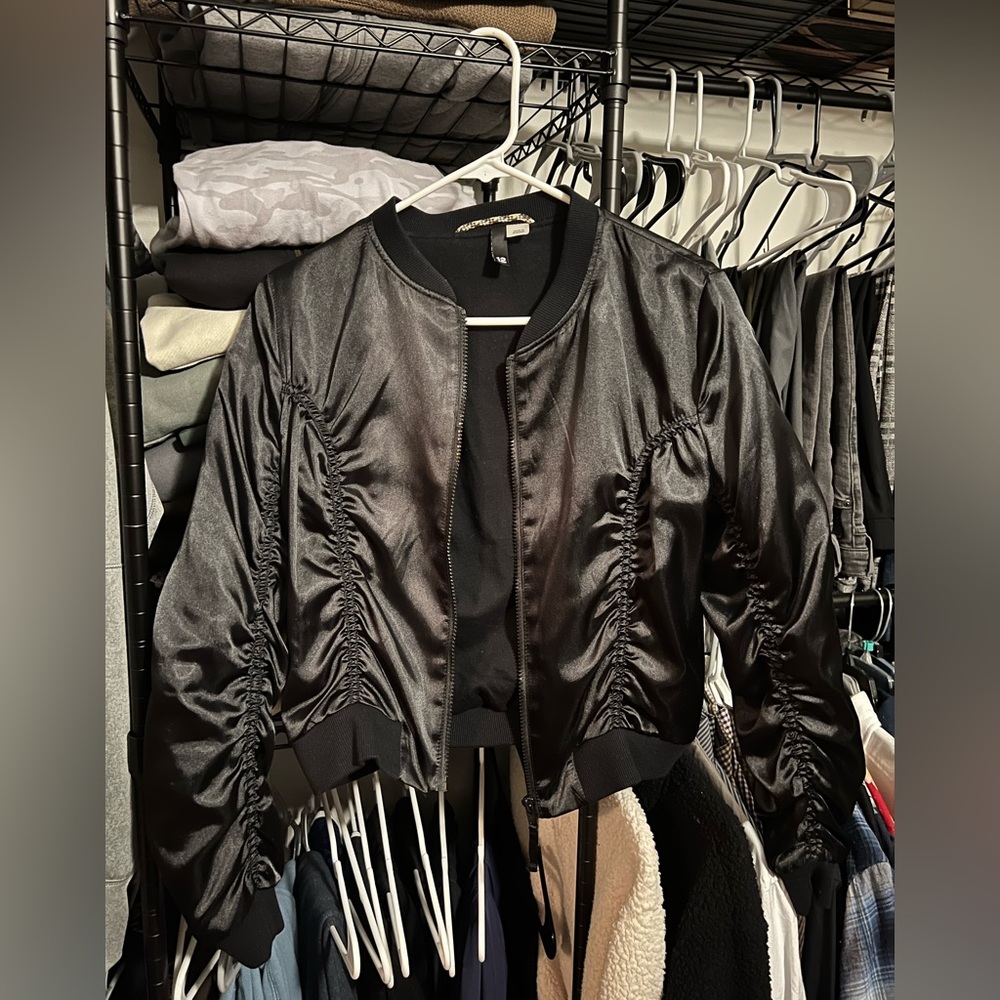 H&M Cropped Bomber Jacket